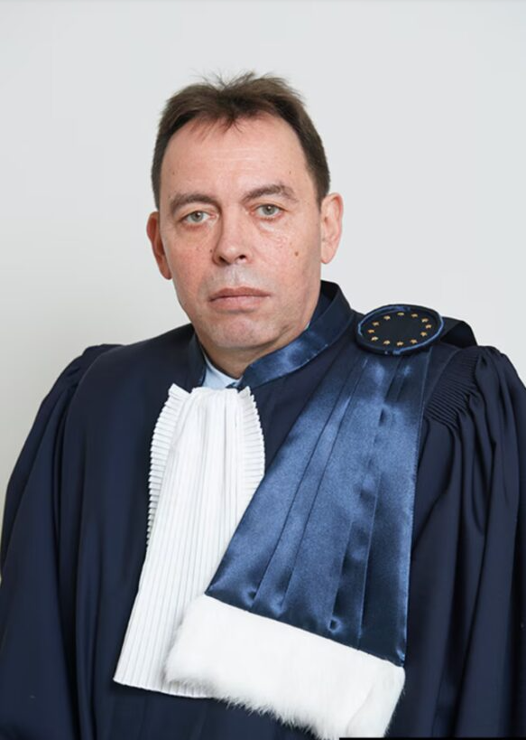 БАЏАНАКОТ НА МИЈАЛКОВ ЌЕ ОСТАНЕ СУДИЈА ВО СТРАЗБУР – Владата засега молчи околу изборот на нов македонски судија