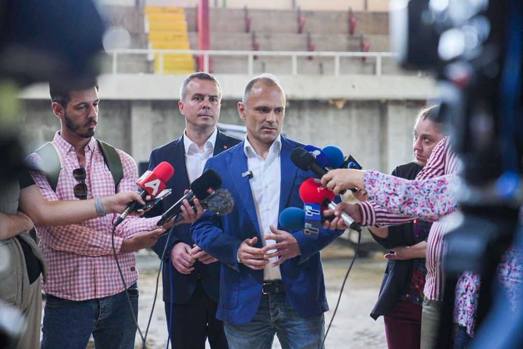 ФИЛИПЧЕ: ВЛАДИНАТА КОАЛИЦИЈА Е НЕФУНКЦИОНАЛНА Тоа граѓаните секојдневно го чувствуваат на своја кожа ФИЛИПЧЕ: ВЛАДИНАТА КОАЛИЦИЈА Е НЕФУНКЦИОНАЛНА Тоа граѓаните секојдневно го чувствуваат на своја кожа