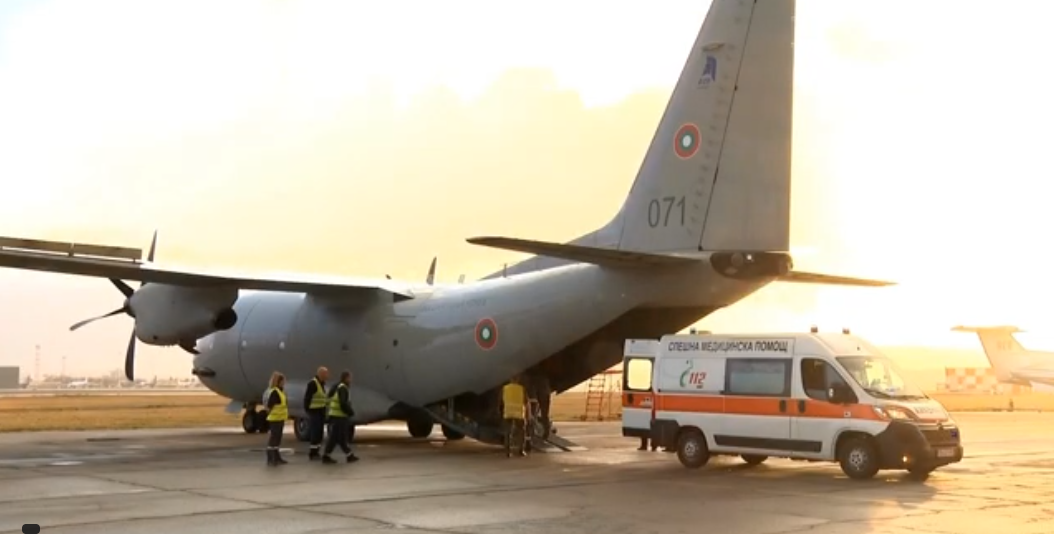 Уште четворица повредени во пожарот во Кочани се враќаат во Македонија Уште четворица повредени во пожарот во Кочани се враќаат во Македонија