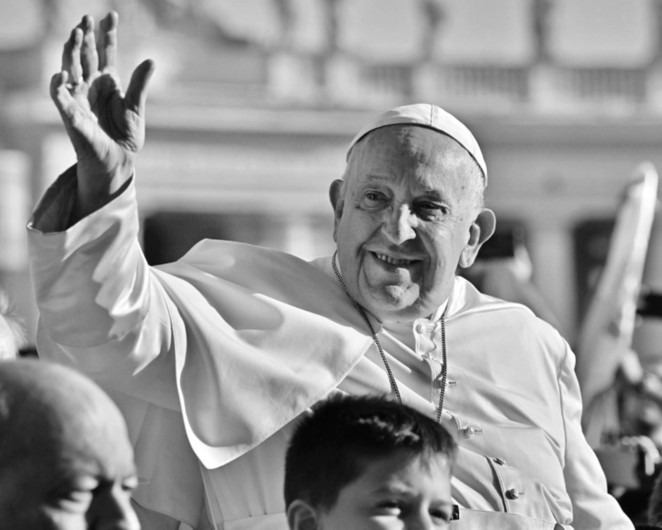 ПОЧИНА ПАПАТА ФРАНЦИСК – Кој беше папата Фрањо?