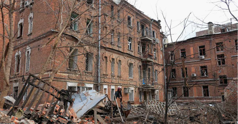 НЕ МОЖАТ НИТУ ЕДЕН ДЕН БЕЗ ВОЈНА Русија и Украина меѓусебно се обвинија за кршење на велигденското примирје НЕ МОЖАТ НИТУ ЕДЕН ДЕН БЕЗ ВОЈНА Русија и Украина меѓусебно се обвинија за кршење на велигденското примирје