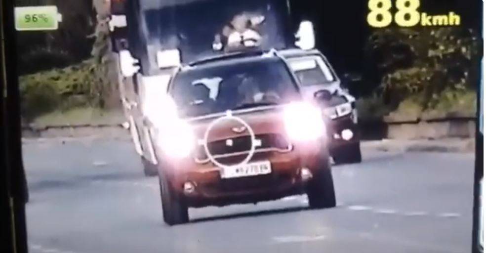 БРАТ НА ГРАДОНАЧАЛНИК ВОЗЕЛ СО 88 КМ/Ч ВО ЗОНА ОД 50. Полициски службеник се обидел да го покрие, но МВР брзо расчисти!