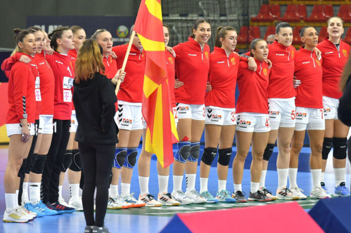 МАКЕДОНИЈА ТРГНУВА КОН ПЛАСМАН НА СП 2025 Вечерва на мечот со Полска одиме на изненадување на гостинскиот терен МАКЕДОНИЈА ТРГНУВА КОН ПЛАСМАН НА СП 2025 Вечерва на мечот со Полска одиме на изненадување на гостинскиот терен