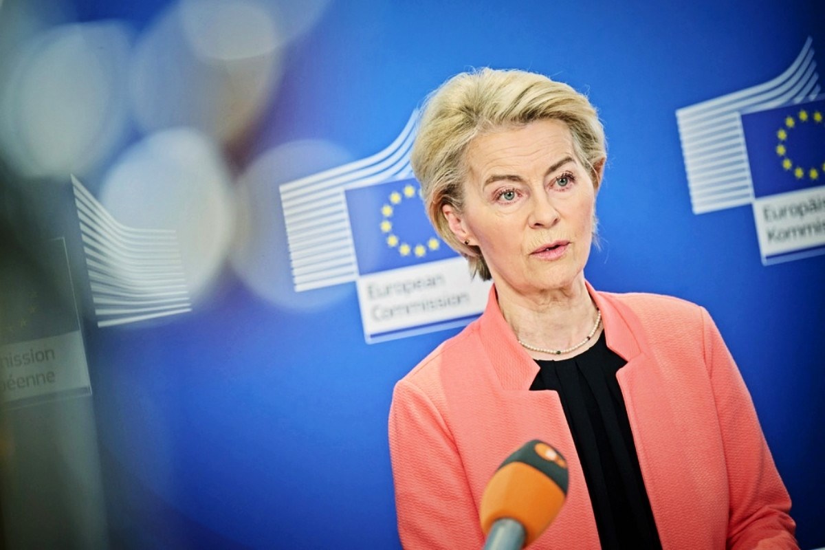 КОНТРА ЦАРИНИ ОД ЕУ Брисел ќе царини соја, сладолед, цигари… од САД ама вискито нема да го чепка и слободно нека доаѓа во Европа КОНТРА ЦАРИНИ ОД ЕУ Брисел ќе царини соја, сладолед, цигари… од САД ама вискито нема да го чепка и слободно нека доаѓа во Европа