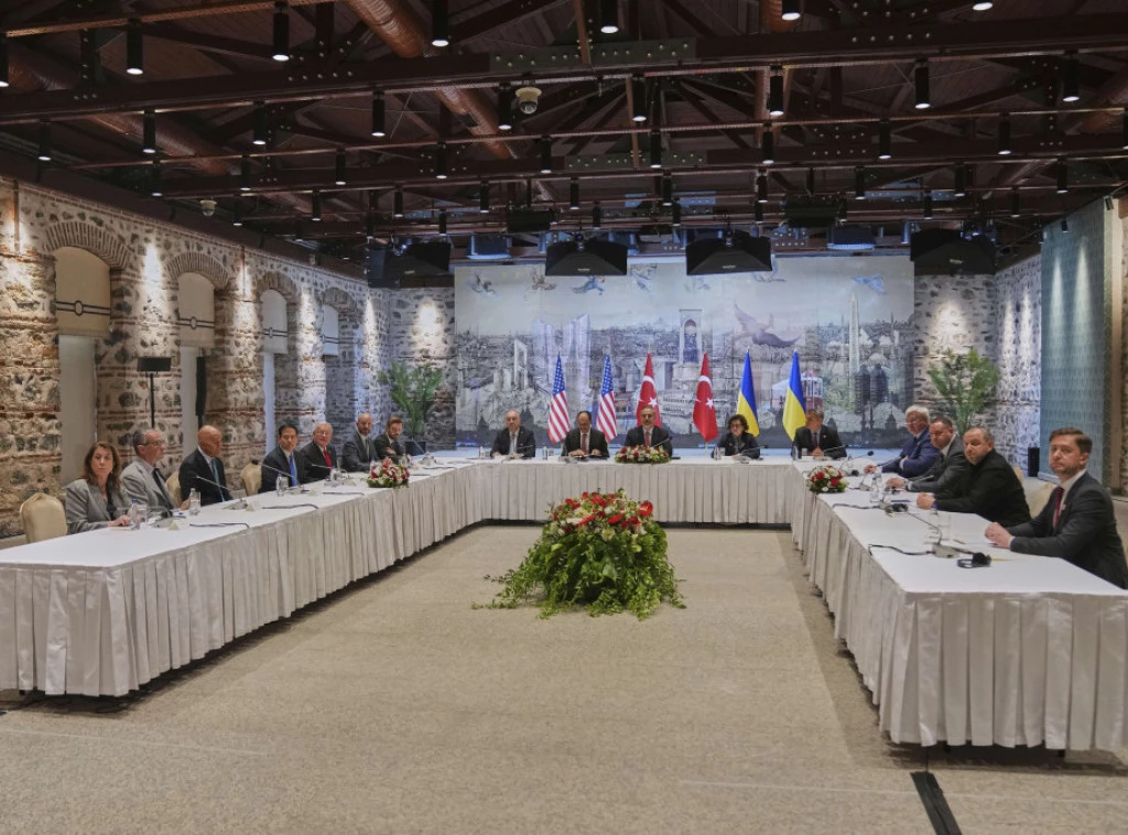 ТРИЛАТЕРАЛА КООРДИНАТИВНА СРЕДБА МЕЃУ ТУРЦИЈА, САД И УКРАИНА Сега на ред средба меѓу Русите и Украинците ТРИЛАТЕРАЛА КООРДИНАТИВНА СРЕДБА МЕЃУ ТУРЦИЈА, САД И УКРАИНА Сега на ред средба меѓу Русите и Украинците