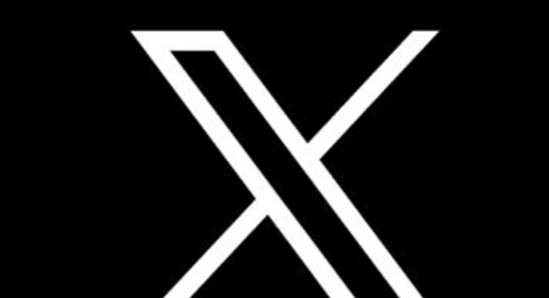 ИКС ПАДНА Илон Маск без коментар