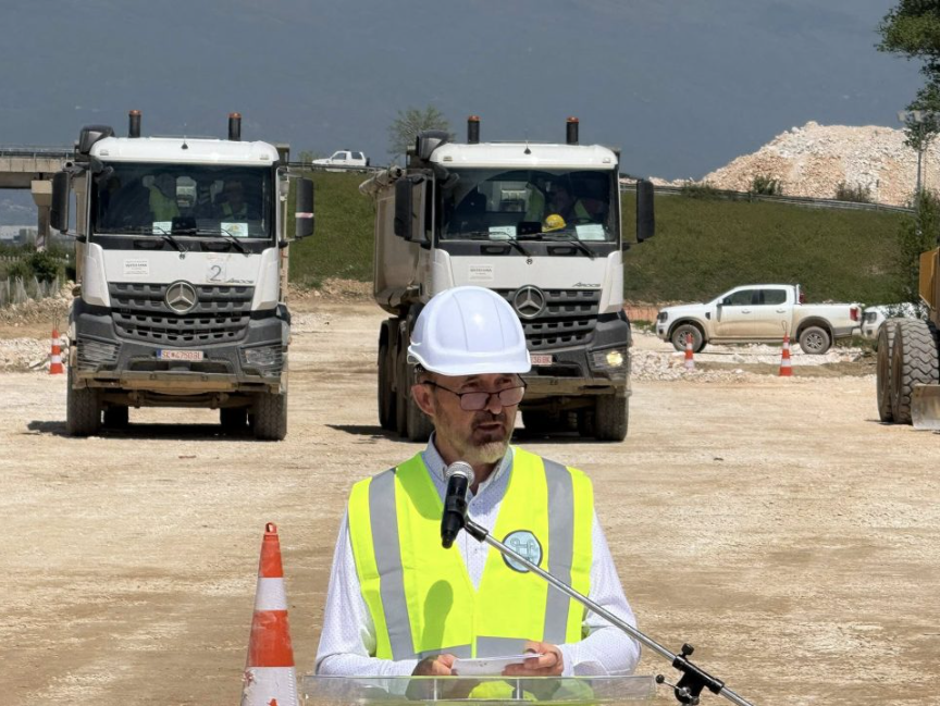 ЗА ДВЕ ГОДИНИ АВТОПАТОТ ТЕТОВО ГОСТИВАР ГОТОВ До Охрид за час и половина порача Трајановски