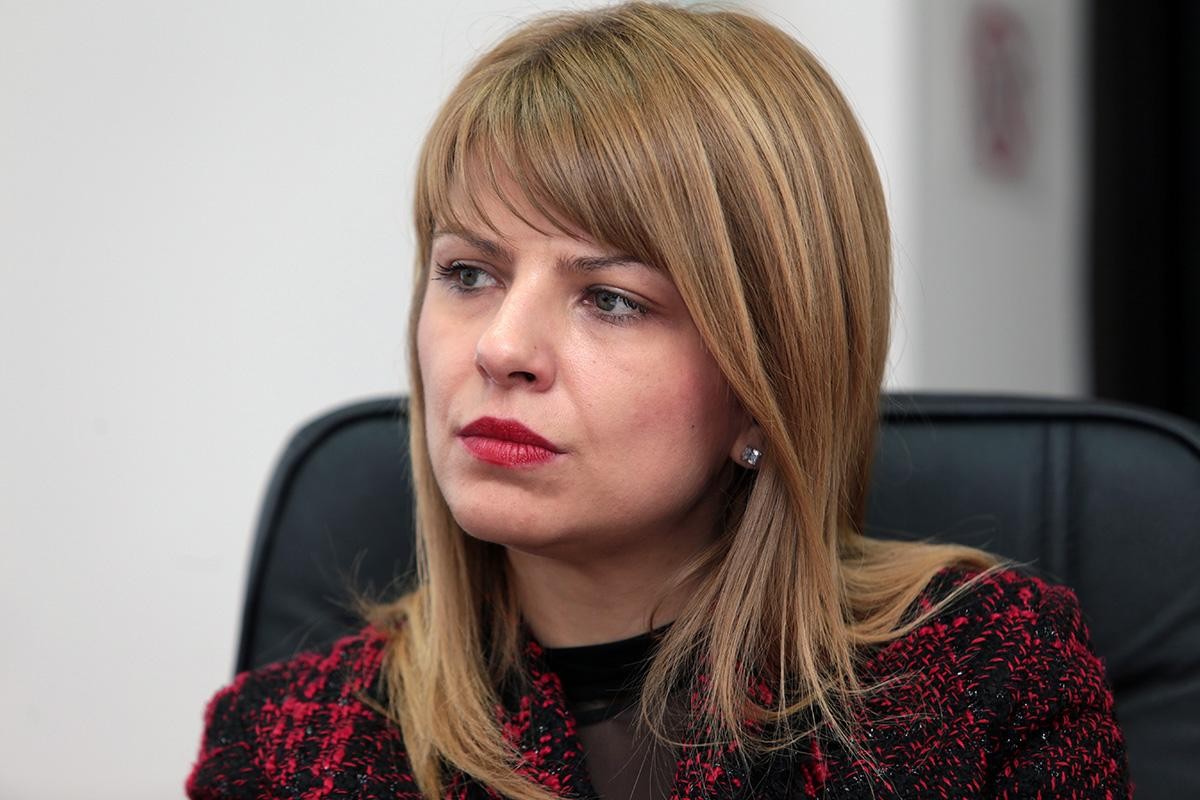 СДСМ СЕ ОТКАЖУВА ОД ДУИ Заслужуваат да останат длабоко во опозиција вели Лукаревска