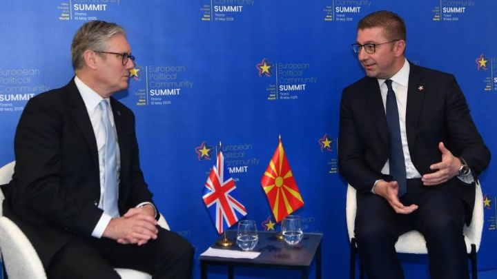 СРЕДБА НА МИЦКОСКИ И СТАРМЕР Македонија и Обединетото Кралство со ново стратешко партнерство СРЕДБА НА МИЦКОСКИ И СТАРМЕР Македонија и Обединетото Кралство со ново стратешко партнерство