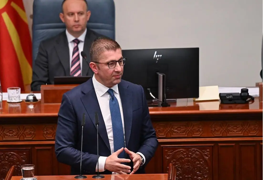 ОВИЕ ГЛОДАРИ МОРА ДА ЗАВРШАТ ВО ЗАТВОР – Мицкоски за прислушувањата ОВИЕ ГЛОДАРИ МОРА ДА ЗАВРШАТ ВО ЗАТВОР – Мицкоски за прислушувањата