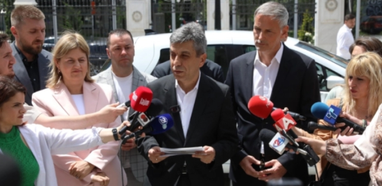 ПОЕФТИНО ОД ТАКСИ – 22 денари по километар за електричен автомобил ПОЕФТИНО ОД ТАКСИ – 22 денари по километар за електричен автомобил