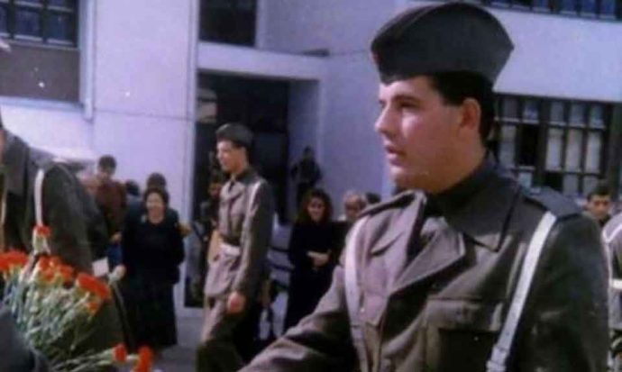 34 ГОДИНИ ОД СМРТТА НА ВОЈНИКОТ САШО ГЕШОВСКИ Првата македонска жртва во југословенските војни