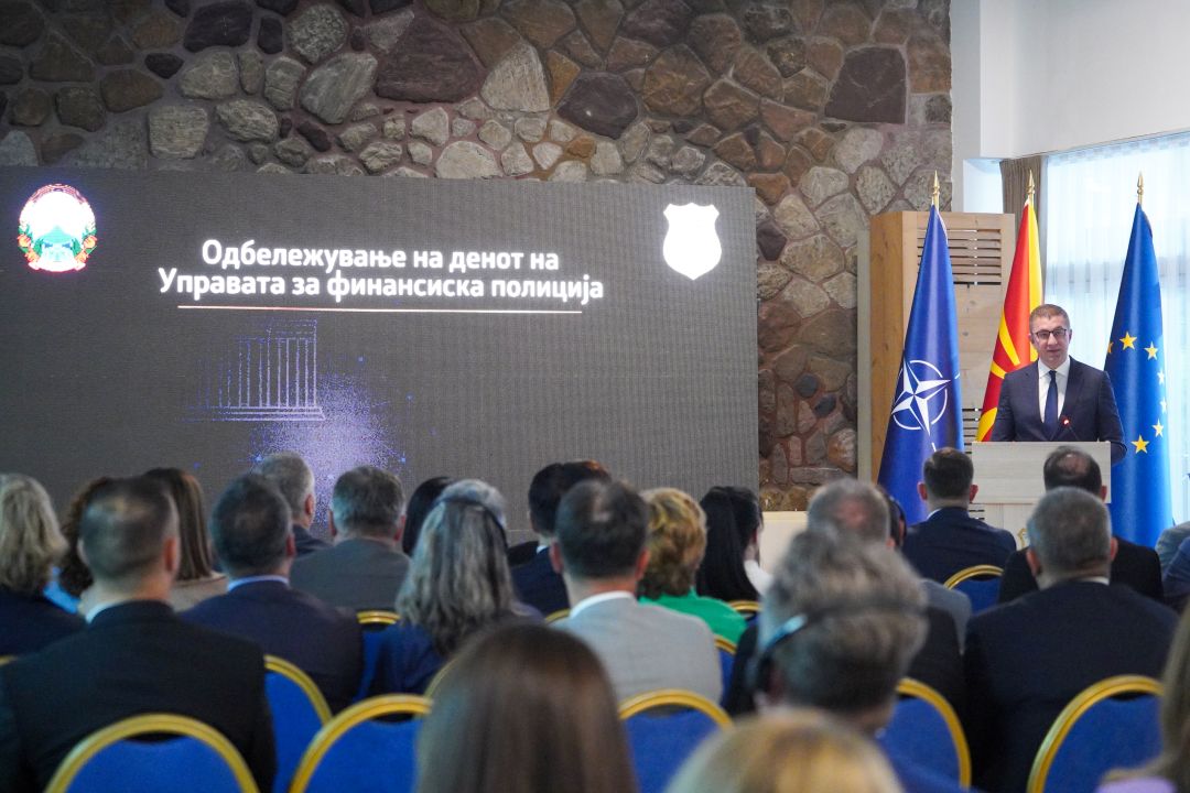 МАКЕДОНИЈА НЕМА ВТОРА ШАНСА Финансиската полиција открила криминал вреден 30 милиони евра МАКЕДОНИЈА НЕМА ВТОРА ШАНСА Финансиската полиција открила криминал вреден 30 милиони евра