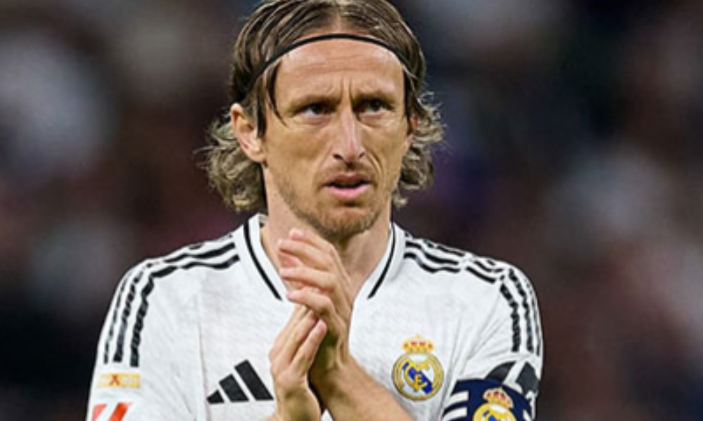 ЛУКА МОДРИЌ КАРИЕРАТА ЈА ПРОДОЛЖУВА ВО МИЛАН но Интер Мајами бил првата желба ЛУКА МОДРИЌ КАРИЕРАТА ЈА ПРОДОЛЖУВА ВО МИЛАН но Интер Мајами бил првата желба