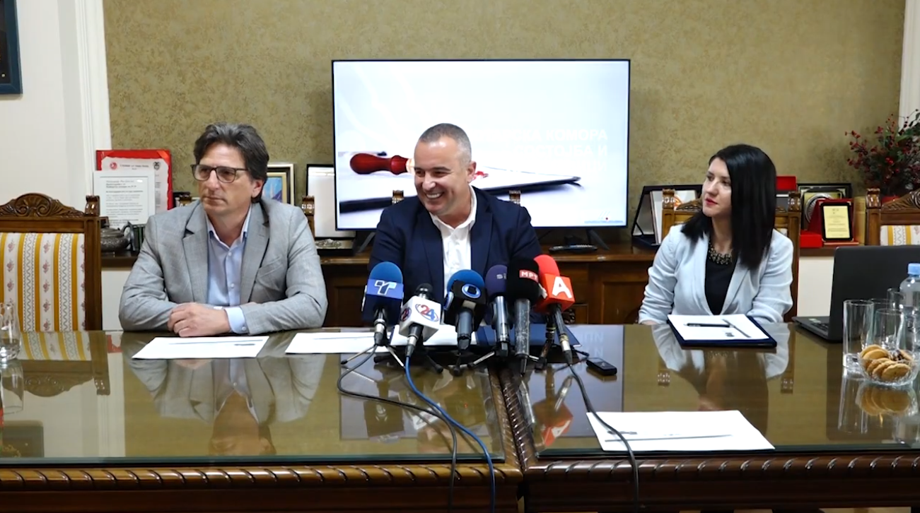 ПРЕМНОГУ НОТАРИ, ПРЕМАЛКУ ПРИХОДИ Нотарите бараат повеќе пари за нивната работа ПРЕМНОГУ НОТАРИ, ПРЕМАЛКУ ПРИХОДИ Нотарите бараат повеќе пари за нивната работа