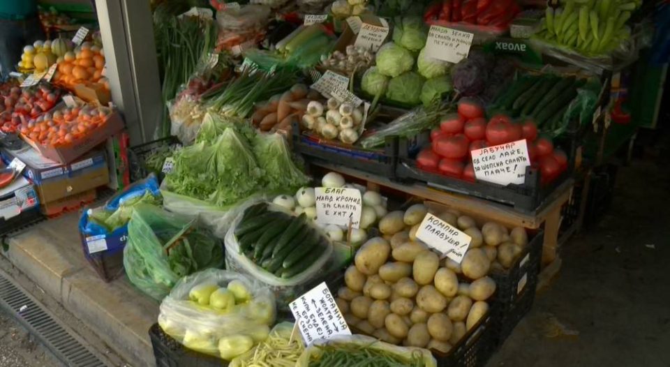 МИЦКОСКИ ПРОТИВ ТРГОВСКИИ ТРИКОВИ Ќе следиме и ќе делуваме