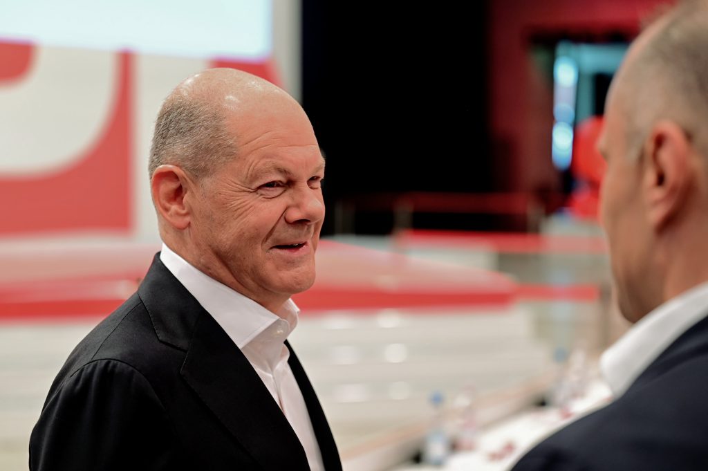 НА СРЕДБА СО ШОЛЦ ВО БЕРЛИН – Филипче се заблагодари за поддршката од Германија за македонскиот јазик и идентитет НА СРЕДБА СО ШОЛЦ ВО БЕРЛИН – Филипче се заблагодари за поддршката од Германија за македонскиот јазик и идентитет