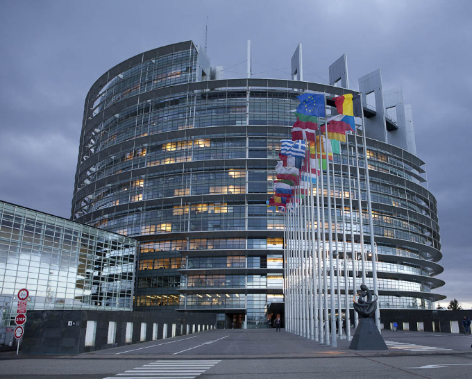 ТРЕНДОТ И НАТАМУ ПРОДОЛЖУВА Крајно десничарските партии доминираат во Европа ТРЕНДОТ И НАТАМУ ПРОДОЛЖУВА Крајно десничарските партии доминираат во Европа