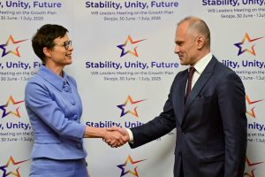 СДСМ ОСТАНУВА СИЛЕН ПРОМОТОР НА ЕВРОПСКАТА ИДЕЈА Време е за обединување, не за калкулации