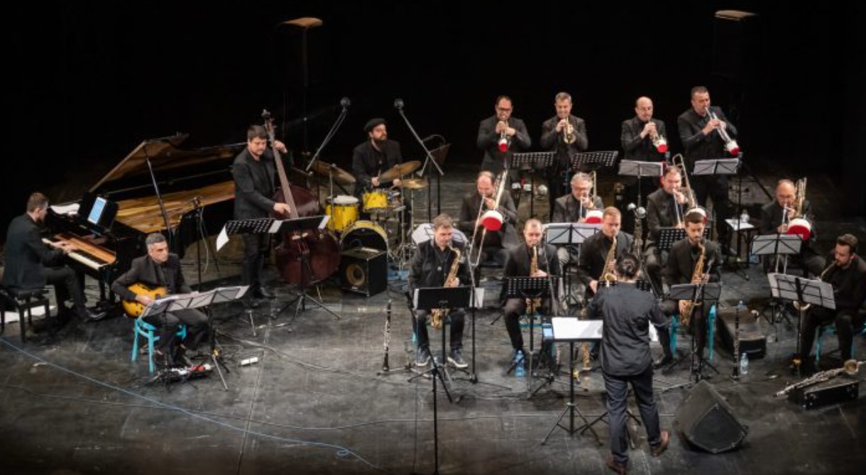 ЏЕЗ СПЕКТАКЛ ВО МНТ: Дони МекКаслин и Националниот џез оркестар на 14 јули