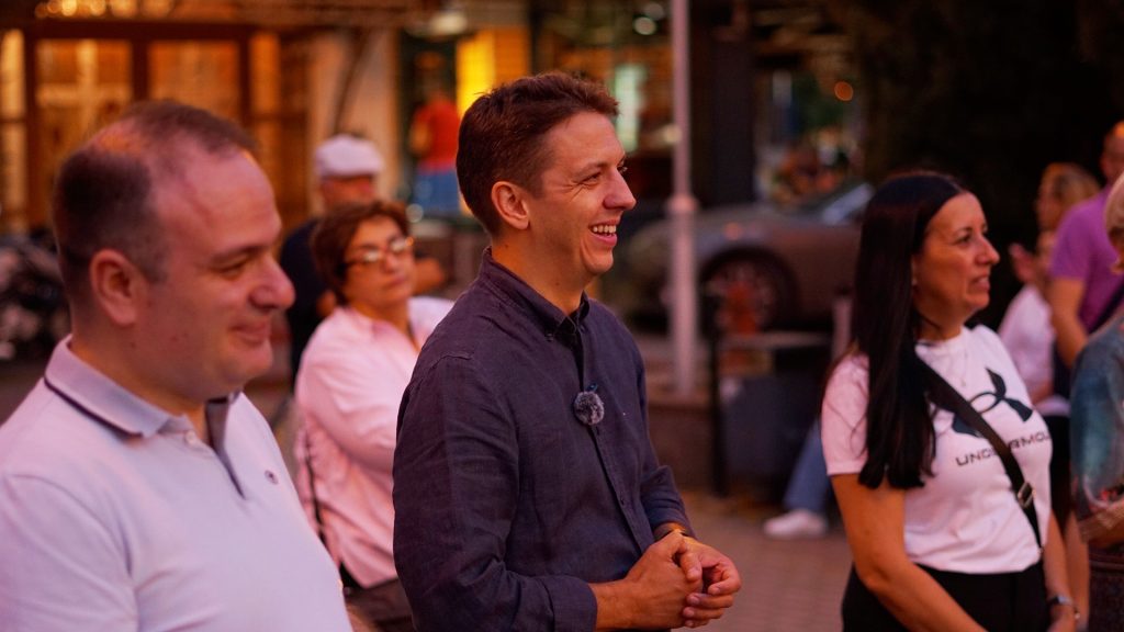 ВО КАКВА ОПШТИНА САКААТ ДА ЖИВЕАТ Граѓаните мора да го имаат првиот и последниот збор