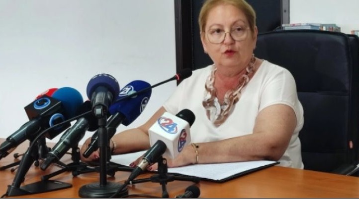 УТРЕ СТАРТУВА НОВАТА УЧЕБНА ГОДИНА ЗА 245.000 УЧЕНИЦИ – Учебници за сите а по седум години повторно и по странски јазици