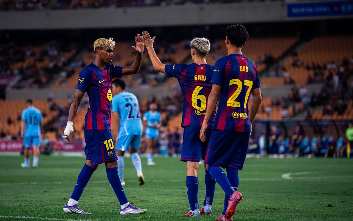 ШПАНСКИТЕ МЕДИУМИ ОТКРИВААТ Барселона под истрага за финансиски злоупотреби од милиони евра ШПАНСКИТЕ МЕДИУМИ ОТКРИВААТ Барселона под истрага за финансиски злоупотреби од милиони евра