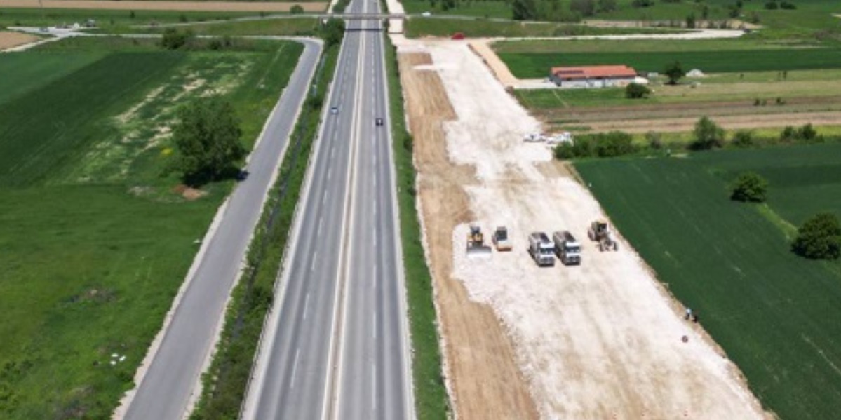 ЗАВРШЕНА ПРЕТКВАЛИФИКАЦИЈА ЗА АВТОПАТОТ БУКОЈЧАНИ-КИЧЕВО – девет фирми влегуваат во трка за изведба ЗАВРШЕНА ПРЕТКВАЛИФИКАЦИЈА ЗА АВТОПАТОТ БУКОЈЧАНИ-КИЧЕВО – девет фирми влегуваат во трка за изведба