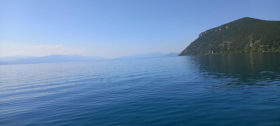 ТРАГИЧНА НЕСРЕЌА ВО ОХРИД Битолчанец се удавил во Охридското езеро