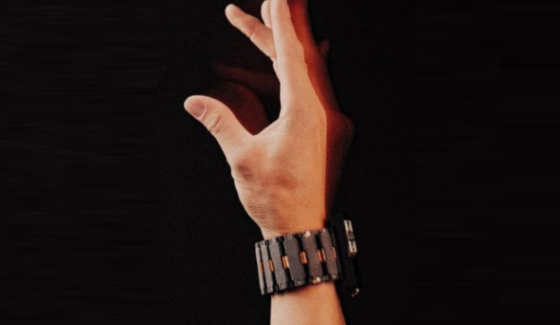 META ПРЕТСТАВИ РЕВОЛУЦИОНЕРНА НАРАКВИЦА: Контрола на уреди со мисла и гестови