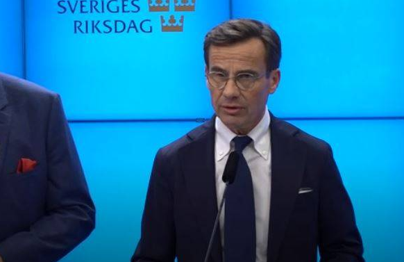 НЕ СУМ САМ – Шведскиот премиер откри кој му помага… и не е човек