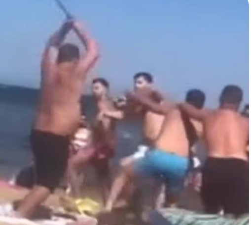 БАЛКАНСКИ ХАОС НА ОСТРОВОТ ПАГ – Се тепале Хрвати, Срби, Црногорец и Босанец