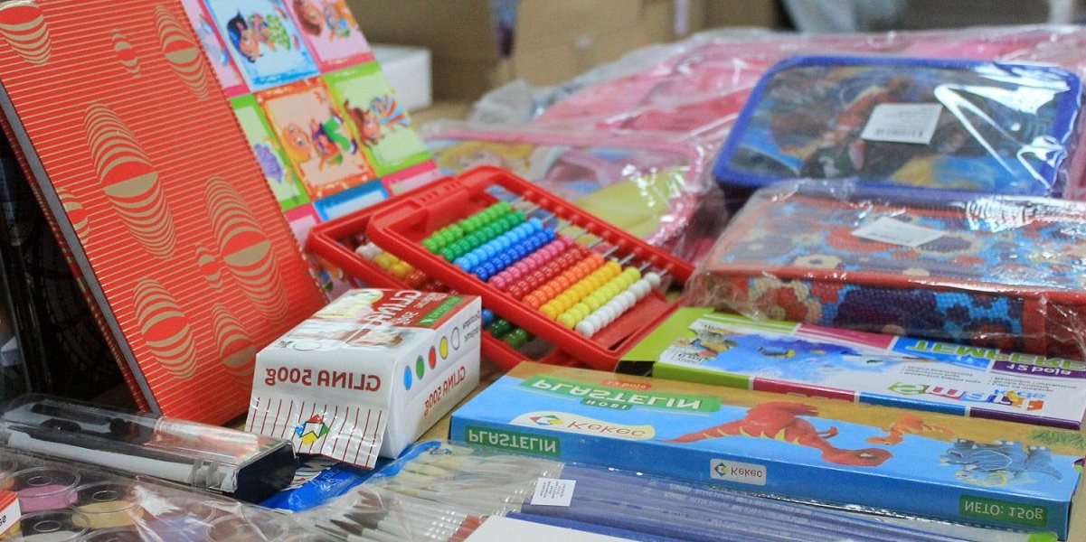 ЗАПОЧНУВА КАМПАЊА ЗА НАМАЛУВАЊЕ НА ЦЕНИТЕ НА УЧИЛИШНИОТ ПРИБОР – мерката важи до 15 септември