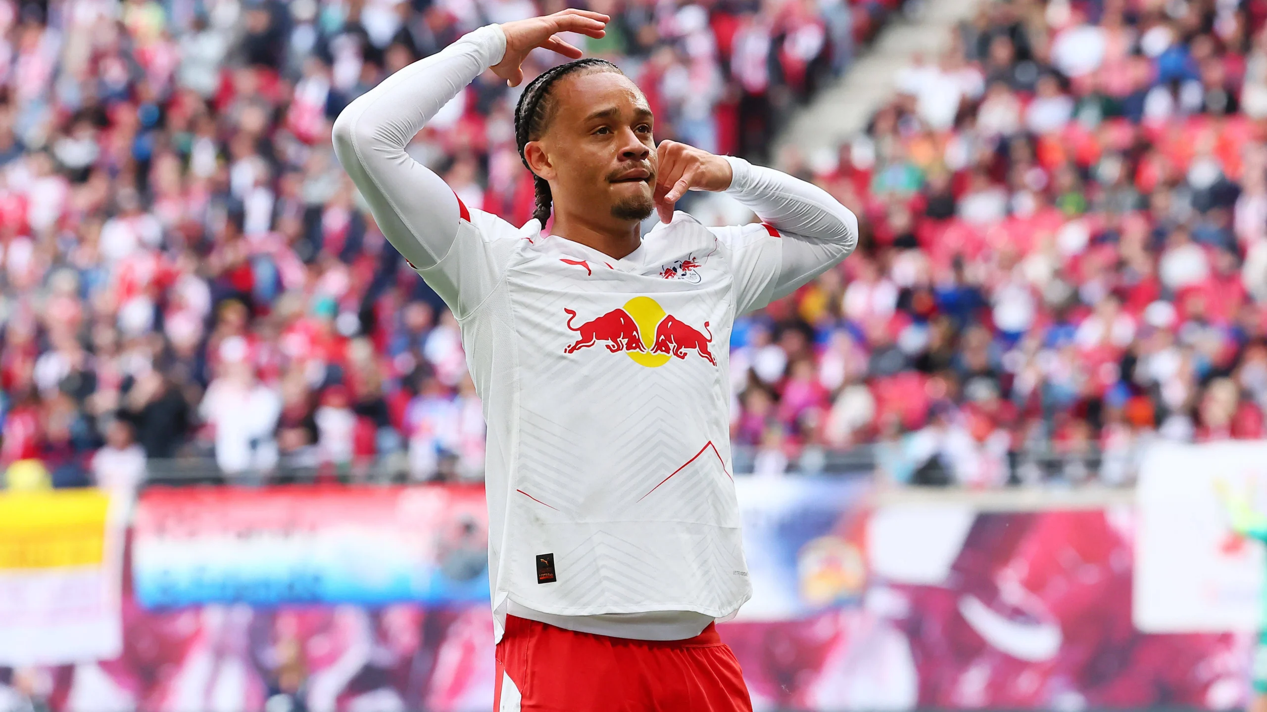 ЧАВИ СИМОНС НА ПАТ КОН ТОТЕНХЕМ – Договорот со РБ Лајпциг завршен ЧАВИ СИМОНС НА ПАТ КОН ТОТЕНХЕМ – Договорот со РБ Лајпциг завршен