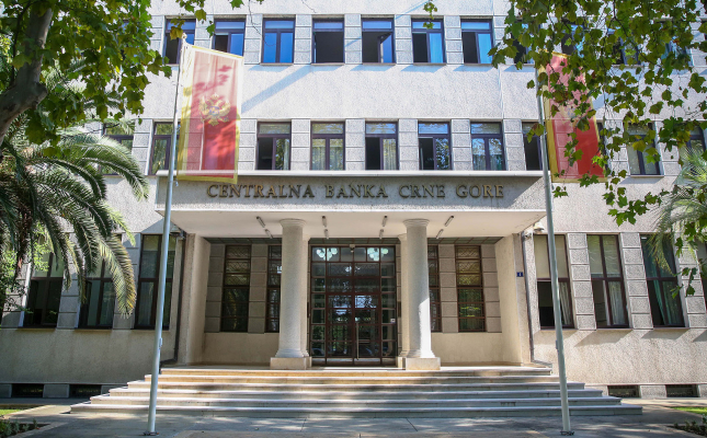 КРИЗА НА ЦРНОГОРСКИТЕ КОМПАНИИ Долговите надминаа 1,5 милијарди евра КРИЗА НА ЦРНОГОРСКИТЕ КОМПАНИИ Долговите надминаа 1,5 милијарди евра