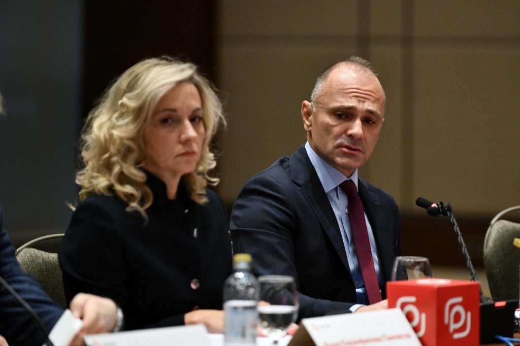 РЕЗОЛУЦИЈАТА НА СДСМ Е НАЈПАТРИОТСКИОТ ДОКУМЕНТ ШТО НЕКОГАШ БИЛ ПОДНЕСЕН – Власта да не го одбива