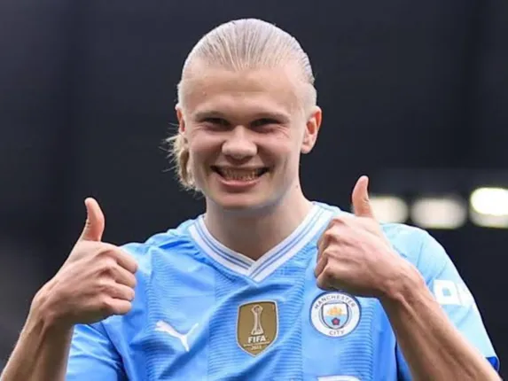 ХАЛАНД ДОМИНИРА ВО СЕПТЕМВРИ Пет голови и асистенција го прават најдобар