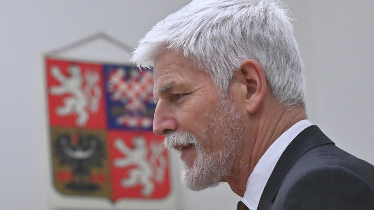 ЧЕШКИОТ ПРЕТСЕДАТЕЛ СО ИЗЈАВА Руски авиони во воздушниот простор на НАТО можат да бидат соборени ЧЕШКИОТ ПРЕТСЕДАТЕЛ СО ИЗЈАВА Руски авиони во воздушниот простор на НАТО можат да бидат соборени