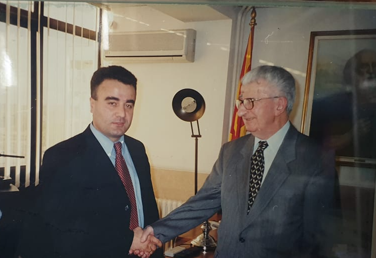 БАЧЕВ: ЛАГА Е ДЕКА СЕ РАБОТИ НА АТЕНТАТОТ ВРЗ ГЛИГОРОВ – Акцијата „Автомобил„ е укината и Глигоров го доби документот за тоа