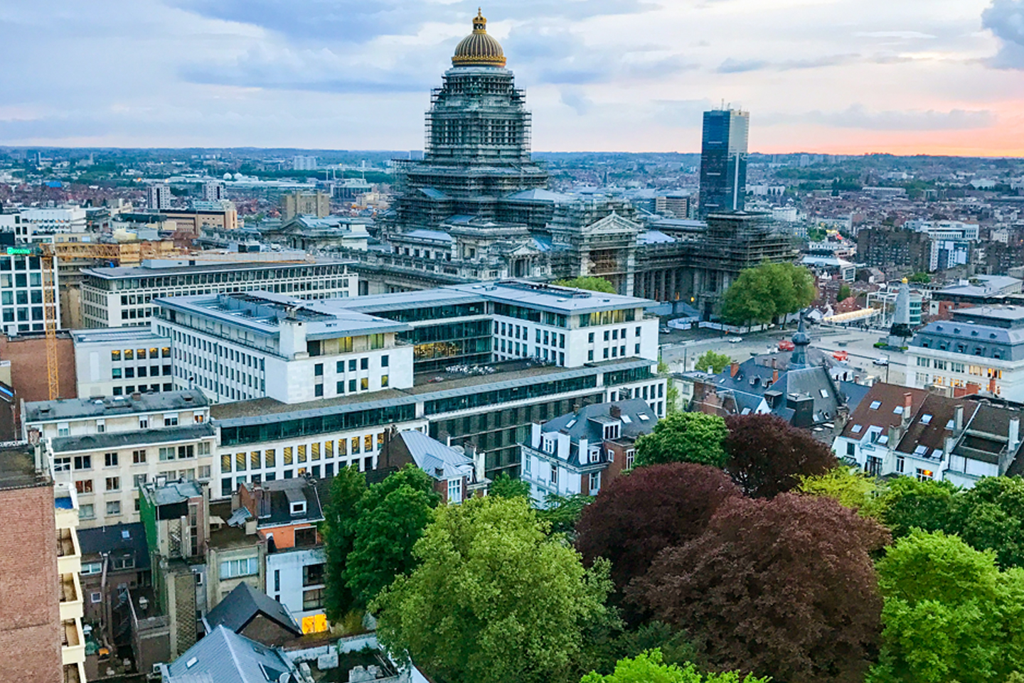 БУРНИ ПРОТЕСТИ ВО БЕЛГИЈА Граѓаните се спротивставуваат на мерките за штедење