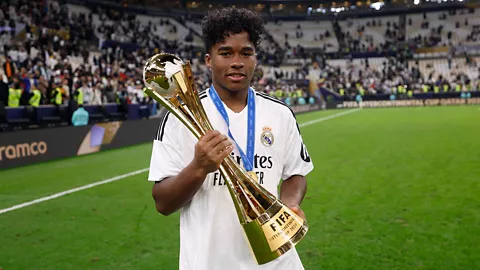 РАЗОЧАРАНИОТ ЕНДРИК Момчето од 50 милиони на клупата на Реал Мадрид