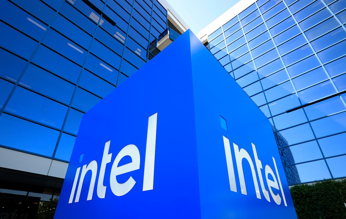 INTEL НА ПРАГОТ НА ГОЛЕМА АКВИЗАЦИЈА Ќе ја купи SambaNova за 1,6 милијарди долари? INTEL НА ПРАГОТ НА ГОЛЕМА АКВИЗАЦИЈА Ќе ја купи SambaNova за 1,6 милијарди долари?