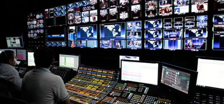 ВМРО-ДПМНЕ, СДСМ, ДУИ И ВЛЕН СО 560 ЧАСА РЕКЛАМИ ЗА ИЗБОРИТЕ – Другите партии со нула минути ВМРО-ДПМНЕ, СДСМ, ДУИ И ВЛЕН СО 560 ЧАСА РЕКЛАМИ ЗА ИЗБОРИТЕ – Другите партии со нула минути