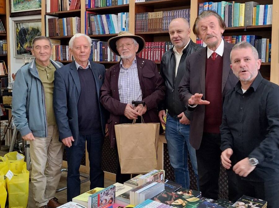 ДОНАЦИЈА ОД „МАТИЦА МАКЕДОНСКА” Книга за секој ученик од Општина Демир Хисар