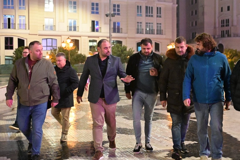 ЃОРЃИЕВСКИ НАЈАВИ МЕРКИ ПРОТИВ АЕРОЗАГАДУВАЊЕТО Како клучни мерки ги посочи користењето алтернативни горива и набавката на нови електрични автобуси