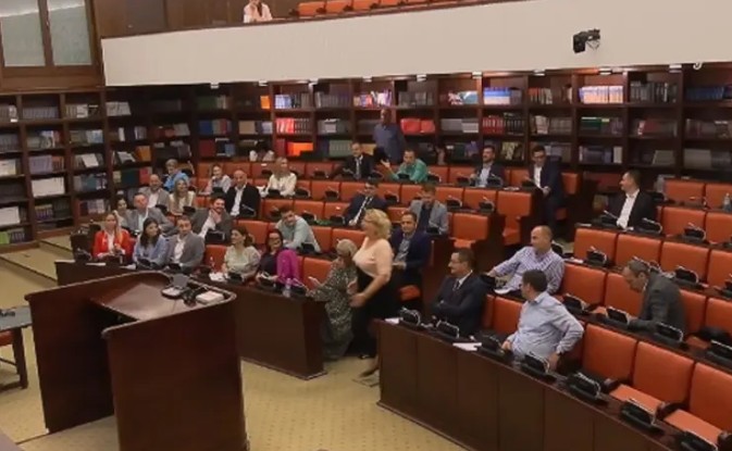 ПРОДОЛЖУВА РАСПРАВАТА ЗА БУЏЕТОТ ВО 2026 ГОДИНА – Предложени 200 амандмани денеска одбиен шест