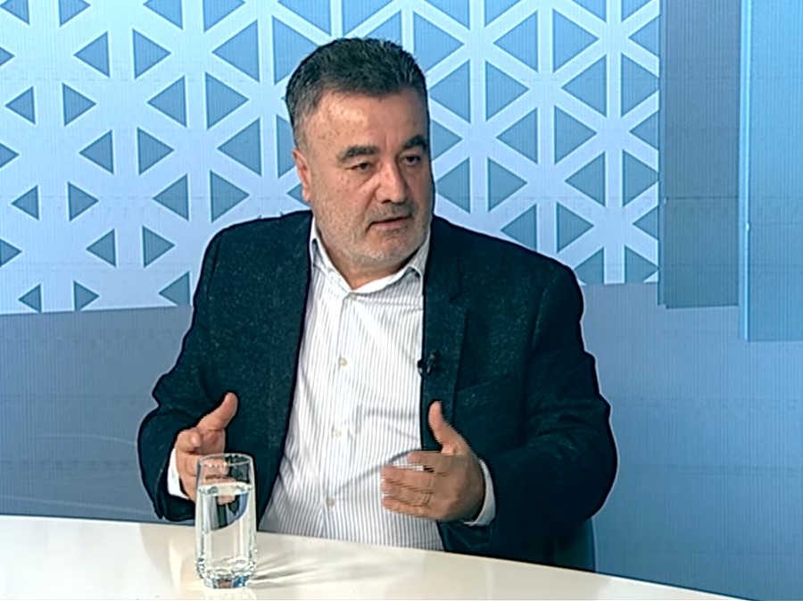 БАНДИТИЗМОТ МОРА ДА ЗАВРШИ – Бачев предлага радикален чекор за спас на државата БАНДИТИЗМОТ МОРА ДА ЗАВРШИ – Бачев предлага радикален чекор за спас на државата