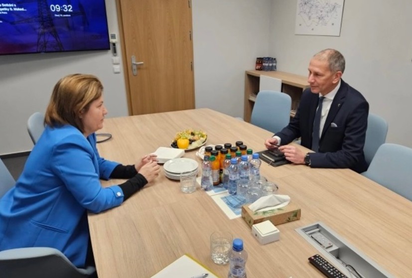 МИНИСТЕРКАТА БОЖИНОВСКА ВО ПРАГА – Македонија ја јакне соработката со чешкиот оператор на преносниот систем ČEPS