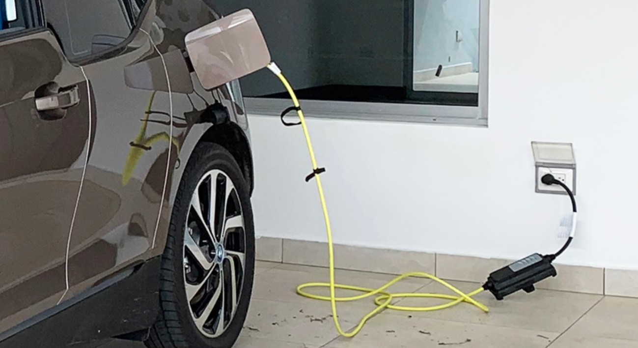 ЕК СЕ ОТКАЖА ОД „ЦЕЛОСНО ЕЛЕКТРИЧНИТЕ АВТОМОБИЛИ“ Производителите на автомобили ќе треба да ги намалат емисиите на CO₂