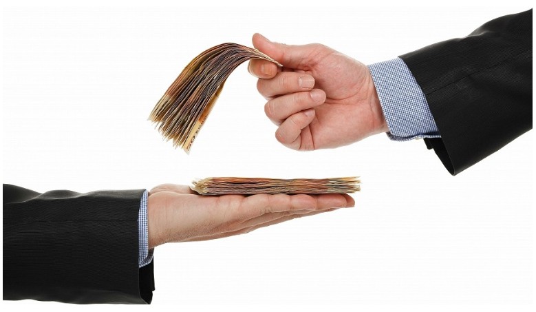 К-15 СТИГНУВА ДО КРАЈОТ НА ГОДИНАТА Колку ќе добијат работниците годинава К-15 СТИГНУВА ДО КРАЈОТ НА ГОДИНАТА Колку ќе добијат работниците годинава